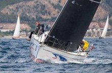 Triunfo del SF35 'Diabolic' en la versión desde Barcelona de la Ruta de la Sal. 