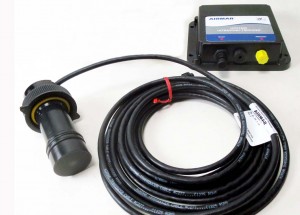 Mar Abierto - El transductor UST800 de Airmar funciona por ultrasonidos, con sen