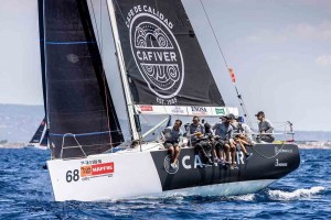 El Vrolijk 37 'Nunoto Cafiver'vde Antonio Porres, patroneado por Mon Cañellas, l