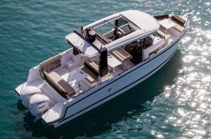 La Jeanneau EX34 se presenta este otoño con un diseño polivalente que busca comp