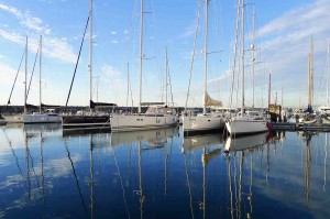 Los barcos a vela pierden protagonismo -un año más- en el mercado. En 2025 añena