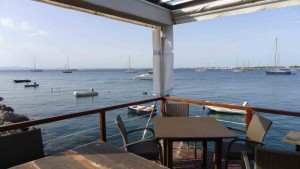 La zona de fondeo vista dsde el puerto