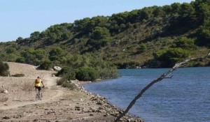 Una perspectiva inédita de Addaia desde el Camí de Cavalls