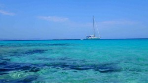 Fondeados frente a Sa Roqueta, en Formentera